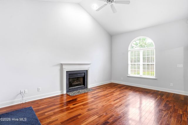 1421 Stonington Drive, Wilmington, NC 28412