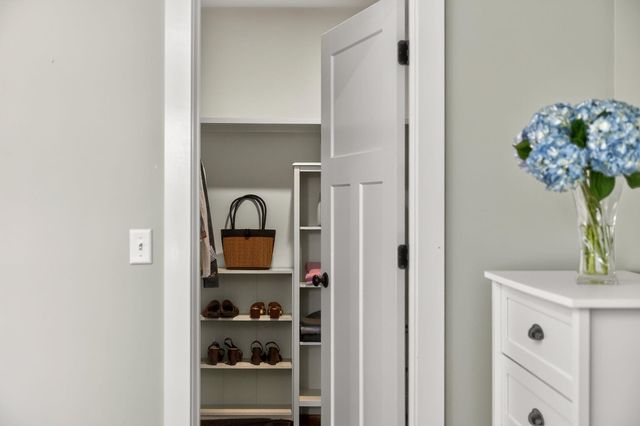 176 Bumps River RD Road, Osterville, MA 02655