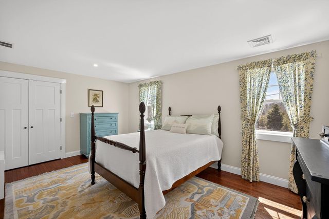 176 Bumps River RD Road, Osterville, MA 02655