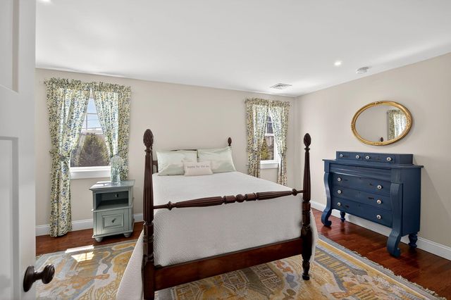 176 Bumps River RD Road, Osterville, MA 02655