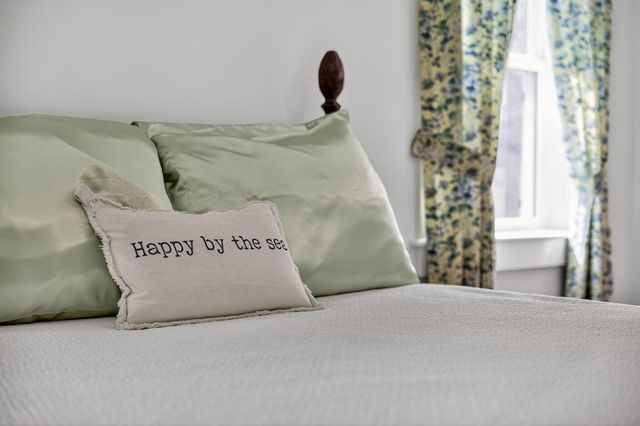 176 Bumps River RD Road, Osterville, MA 02655