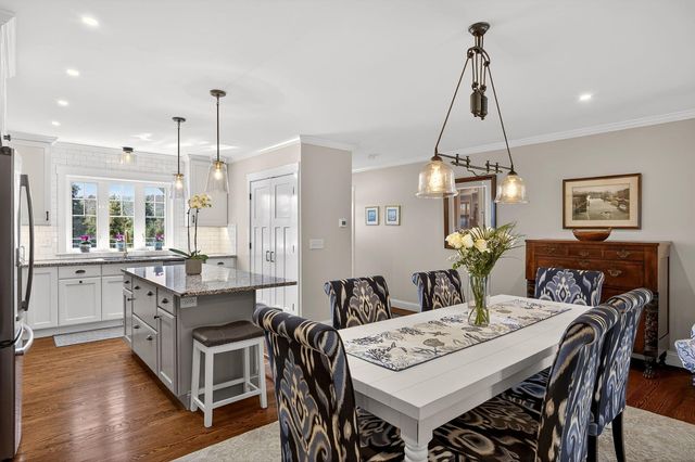 176 Bumps River RD Road, Osterville, MA 02655