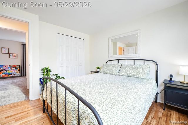 8941 Bristol Court, Ypsilanti, MI 48198