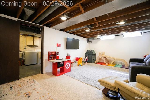 8941 Bristol Court, Ypsilanti, MI 48198