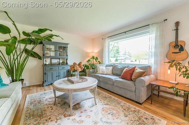 8941 Bristol Court, Ypsilanti, MI 48198