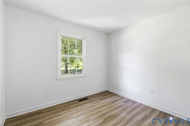 5820 Osterbind Ln, Chesterfield, VA 23237