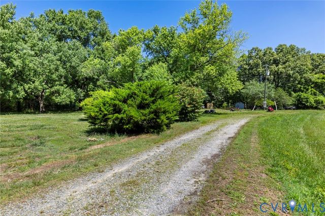 5820 Osterbind Ln, Chesterfield, VA 23237