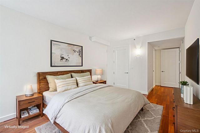 10 City Place 3D, White Plains, NY 10601