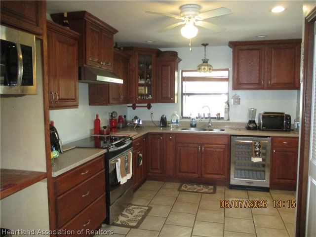 243 SHEPPARD Road NW, Lake Placid, FL 33852
