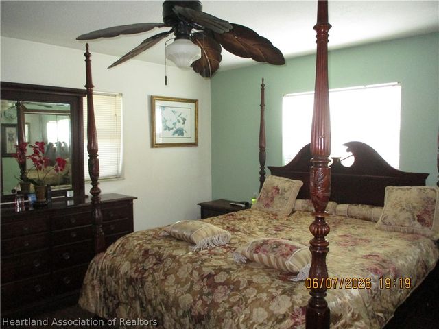 243 SHEPPARD Road NW, Lake Placid, FL 33852