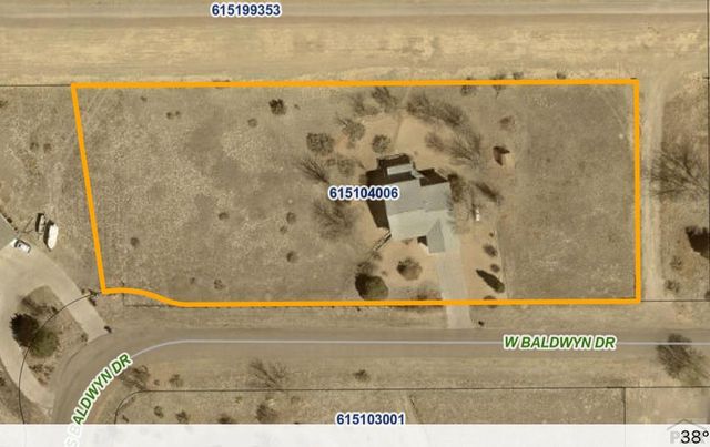 409 W Baldwyn Dr, Pueblo West, CO 81007