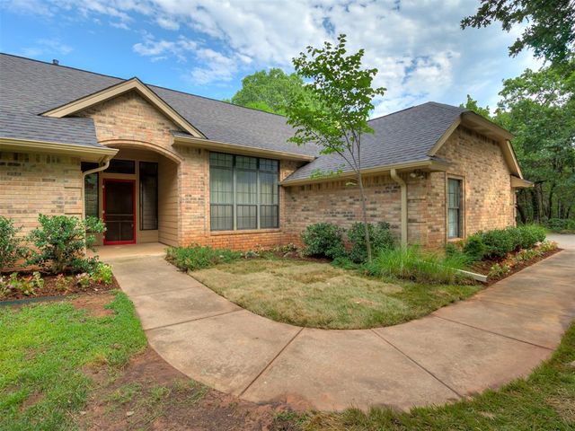 3360 Allspice Run, Norman, OK 73026