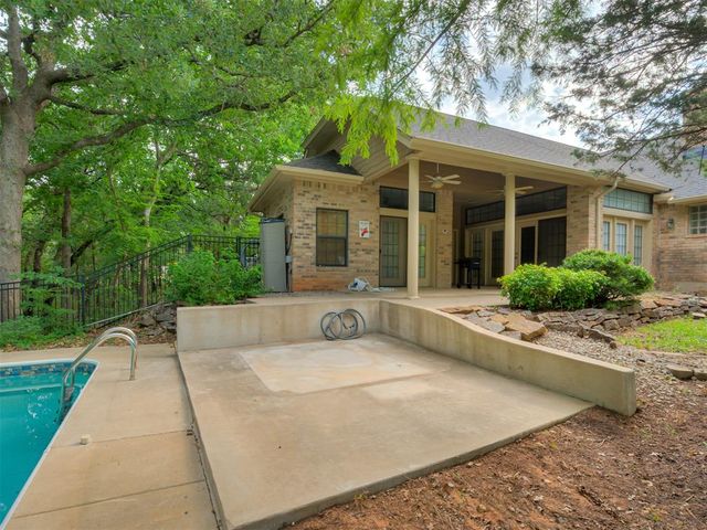 3360 Allspice Run, Norman, OK 73026