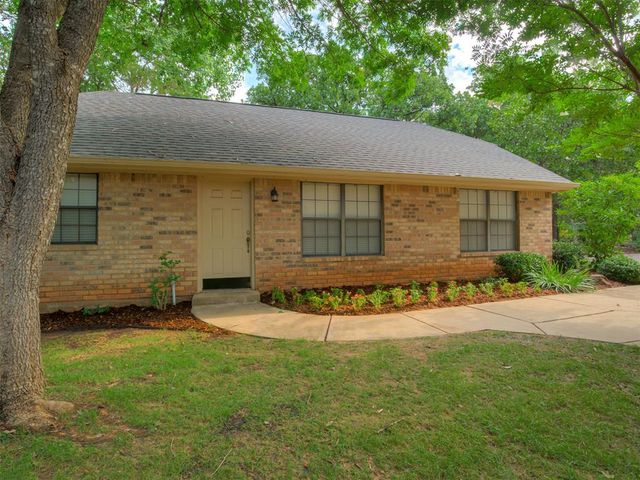 3360 Allspice Run, Norman, OK 73026