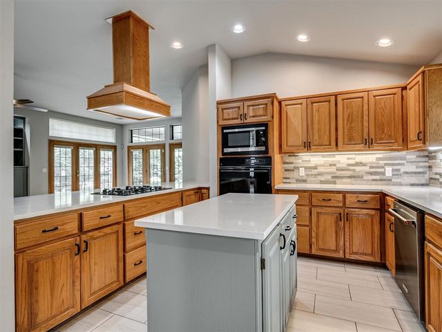 3360 Allspice Run, Norman, OK 73026
