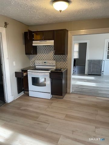 57 Blue Hills Avenue 3, Hartford, CT 06112