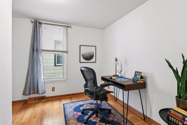 659 Jefferson Avenue, Saint Paul, MN 55102