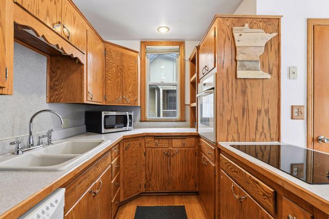 659 Jefferson Avenue, Saint Paul, MN 55102