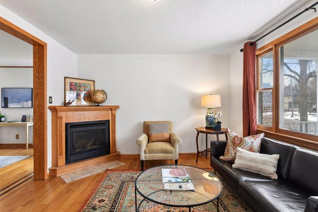 659 Jefferson Avenue, Saint Paul, MN 55102