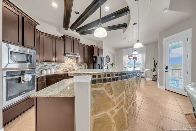 7634 Hays Hill, San Antonio, TX 78256