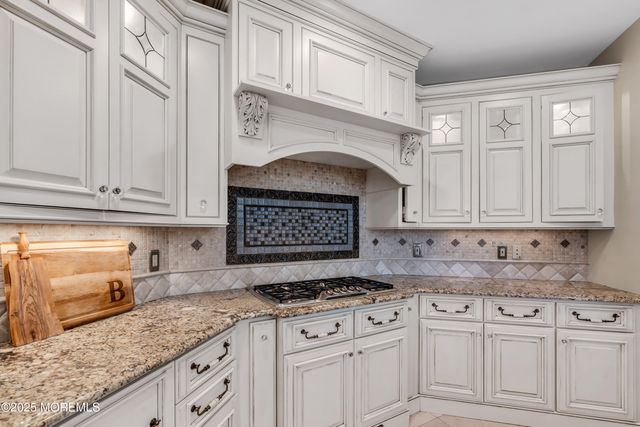 26 Bruns Road, Allenhurst, NJ 07711