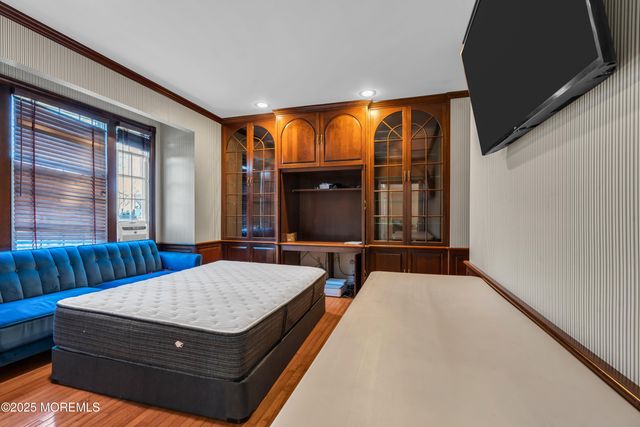 26 Bruns Road, Allenhurst, NJ 07711