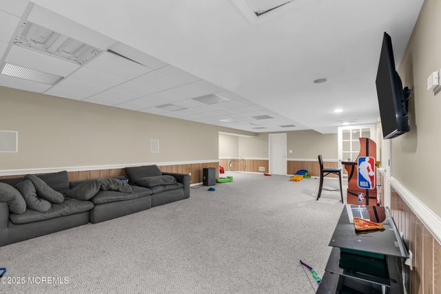 26 Bruns Road, Allenhurst, NJ 07711