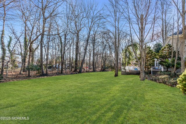 26 Bruns Road, Allenhurst, NJ 07711