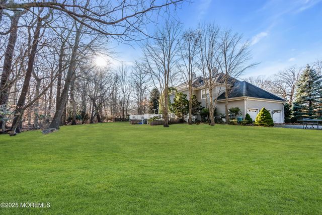 26 Bruns Road, Allenhurst, NJ 07711