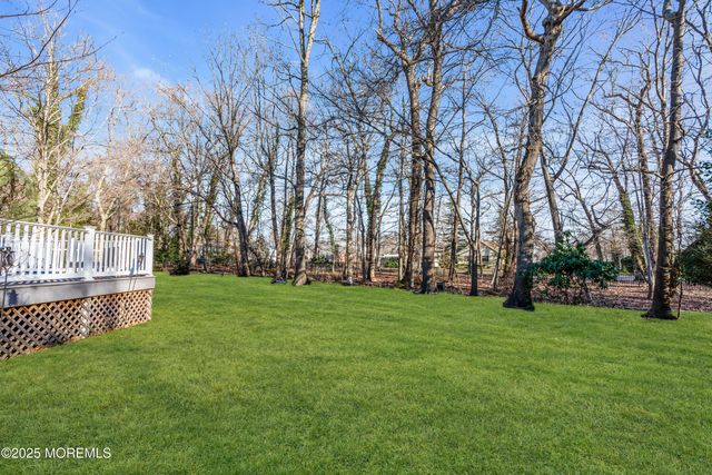 26 Bruns Road, Allenhurst, NJ 07711