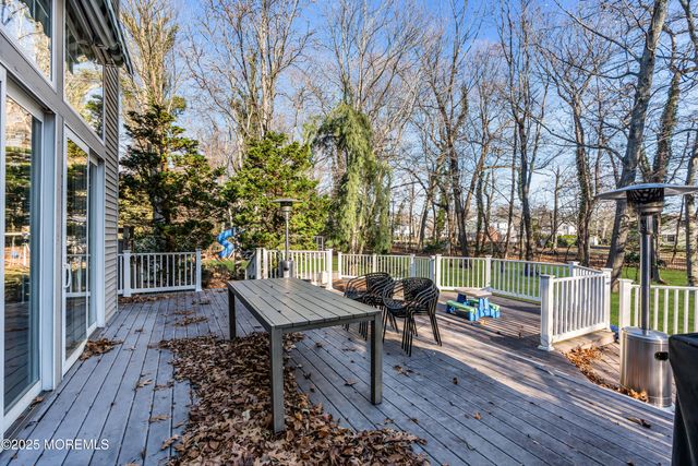 26 Bruns Road, Allenhurst, NJ 07711