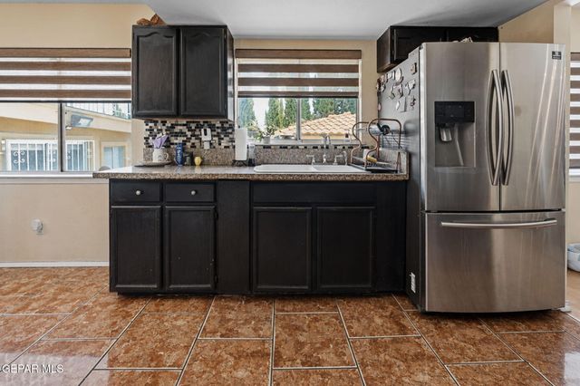 2214 MERMAID Drive, El Paso, TX 79936