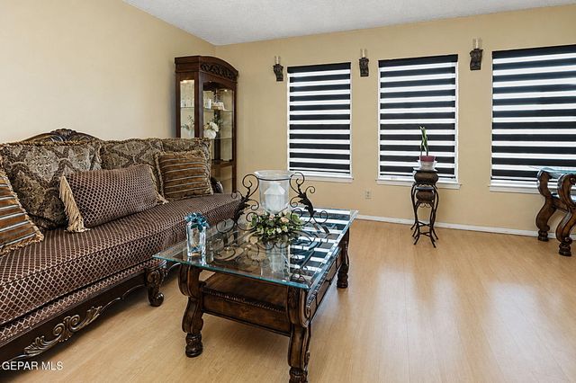 2214 MERMAID Drive, El Paso, TX 79936