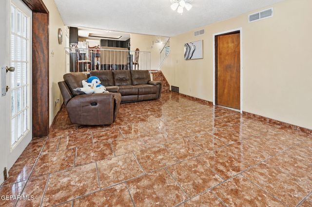 2214 MERMAID Drive, El Paso, TX 79936