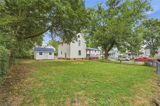 1405 Wabash Court NE, Canton, OH 44705