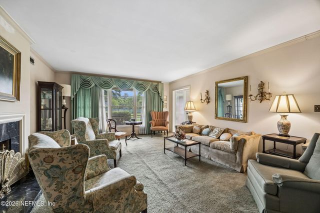 4745 QUEEN Lane, Jacksonville, FL 32210