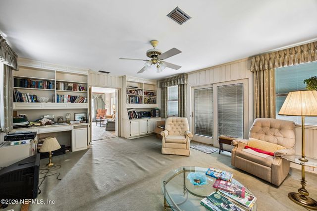 4745 QUEEN Lane, Jacksonville, FL 32210