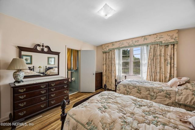 4745 QUEEN Lane, Jacksonville, FL 32210