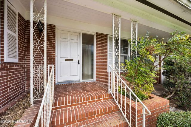 4745 QUEEN Lane, Jacksonville, FL 32210