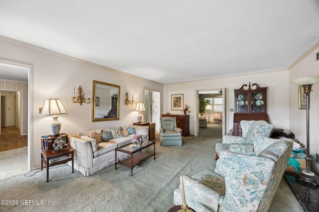 4745 QUEEN Lane, Jacksonville, FL 32210