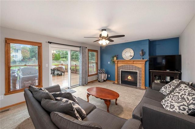 1040 Stonecreek Drive, Lawrence, KS 66049