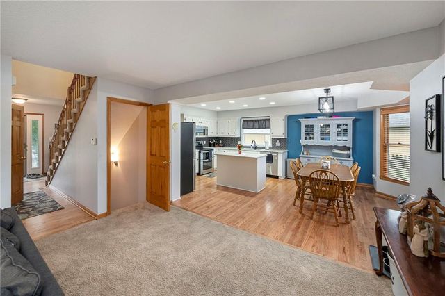 1040 Stonecreek Drive, Lawrence, KS 66049