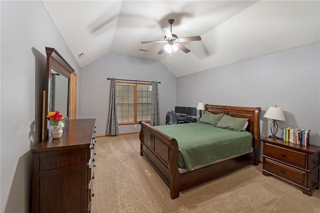 1040 Stonecreek Drive, Lawrence, KS 66049