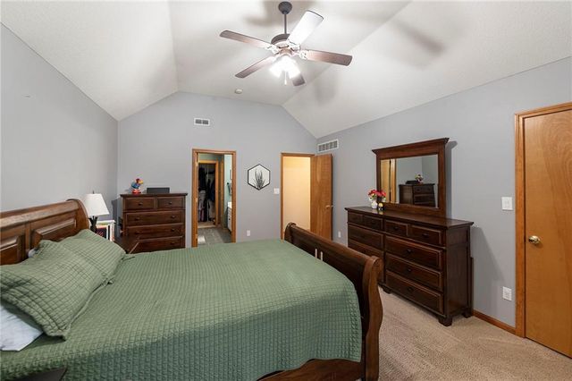 1040 Stonecreek Drive, Lawrence, KS 66049