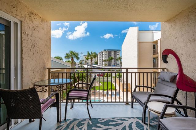 845 BENJAMIN FRANKLIN DRIVE 302, Sarasota, FL 34236