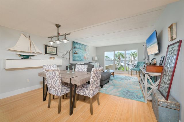 845 BENJAMIN FRANKLIN DRIVE 302, Sarasota, FL 34236