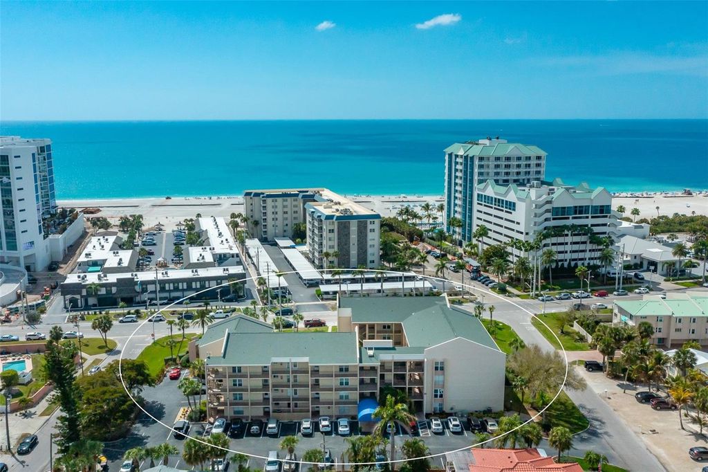 845 BENJAMIN FRANKLIN DRIVE 302, Sarasota, FL 34236