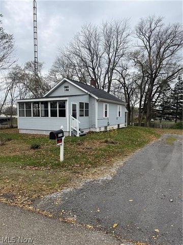 1729 Gambrinus Avenue SW, Canton, OH 44706