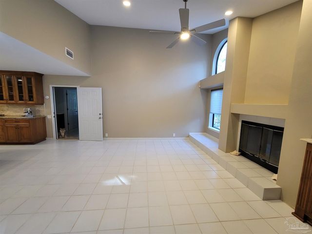 3407 Applegate St, Pensacola, FL 32514