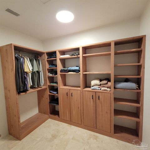 3407 Applegate St, Pensacola, FL 32514